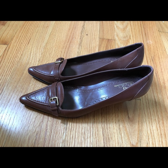 Brooks Brothers Brown Leather Heels - Picture 4 of 7